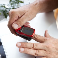 Heart Sure Pulse Oximeter A320 - Oxygen Saturation &amp; Pulse Rate Meter