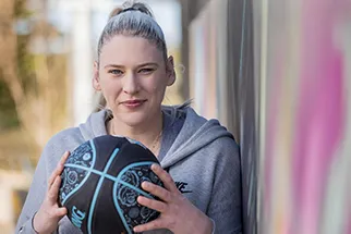 Australian WNBA legend and Olympian Lauren Jackson teams up with ResMed
